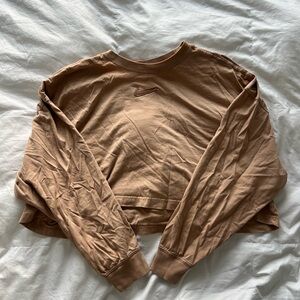 Nike Cropped Long Sleeve Top - Tan Brown